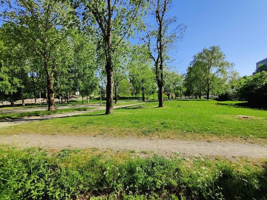 Private Apartment Near Ruissalo, Castle, Harbour - Ac, Free Parking Turku Eksteriør billede